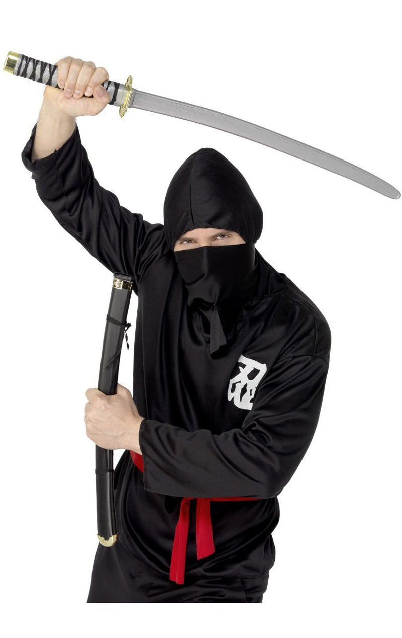 Samurai-Schwert und Scheide als Zubehör